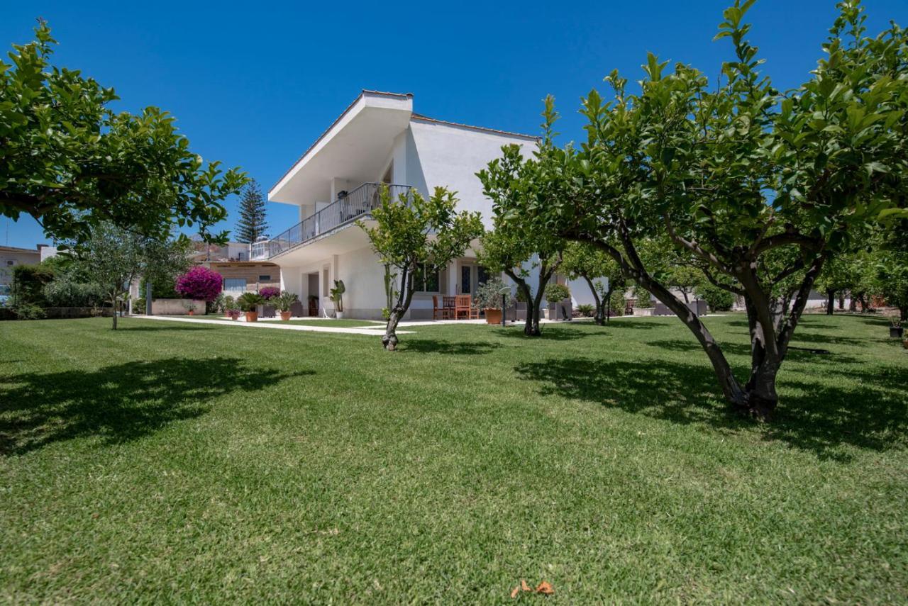 Villa Venera Fontane Bianche Exterior foto